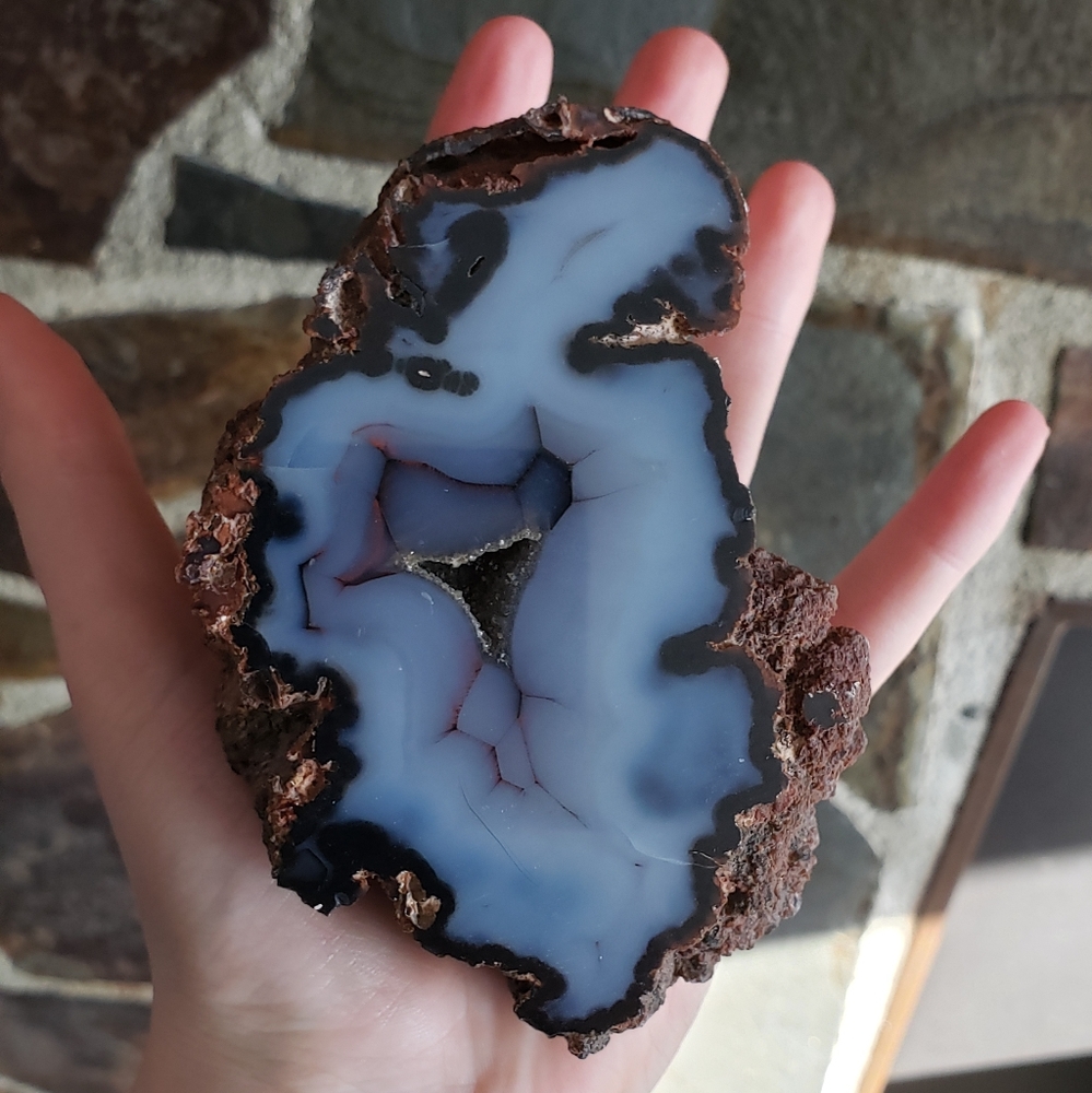 Blue Agate Geode - Picture 4 of 5
